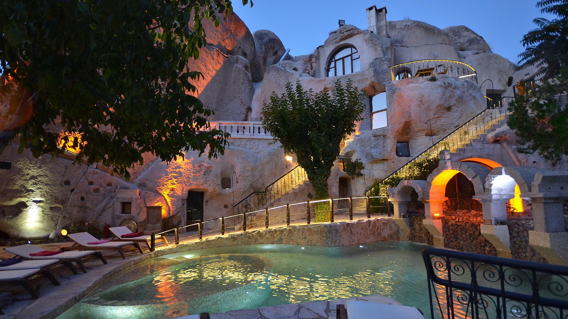 La Belleza De Capadocia <br><h1>Capadocia <span>Cueva</span> Hotel</h1>